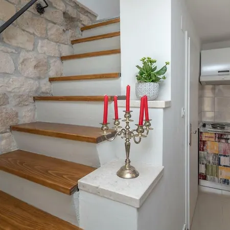 Apartament Skuribanda