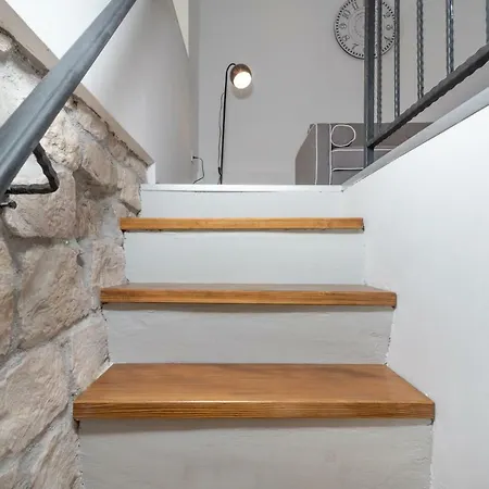 Skuribanda Apartment Trogir